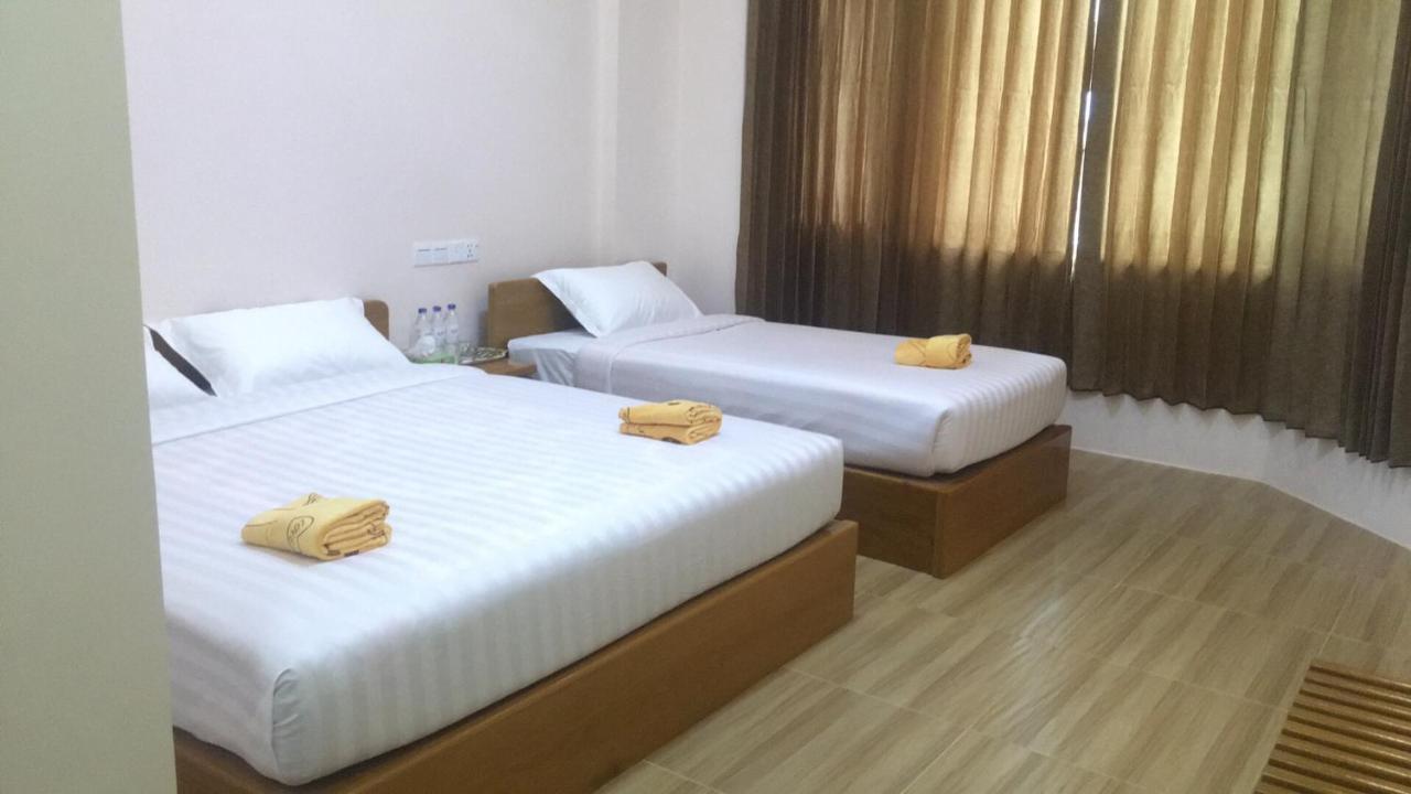 Five One Star Hotel Nyaung Shwe Kültér fotó