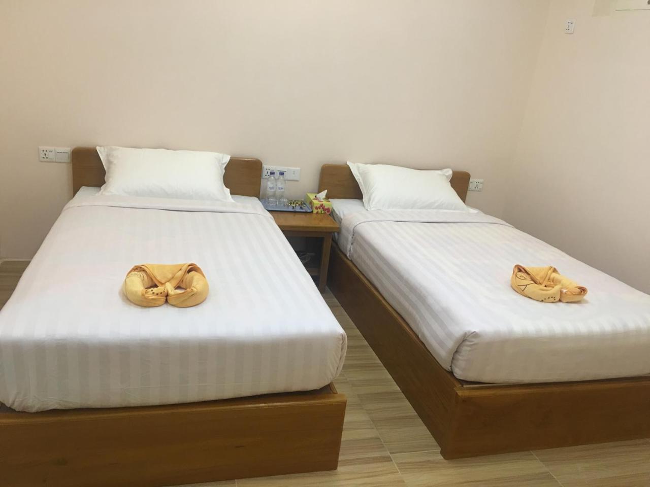 Five One Star Hotel Nyaung Shwe Kültér fotó
