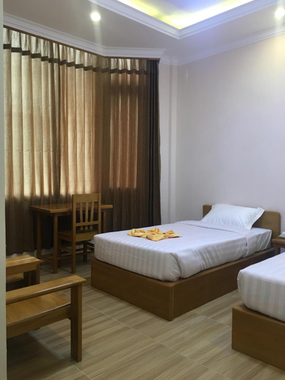 Five One Star Hotel Nyaung Shwe Kültér fotó