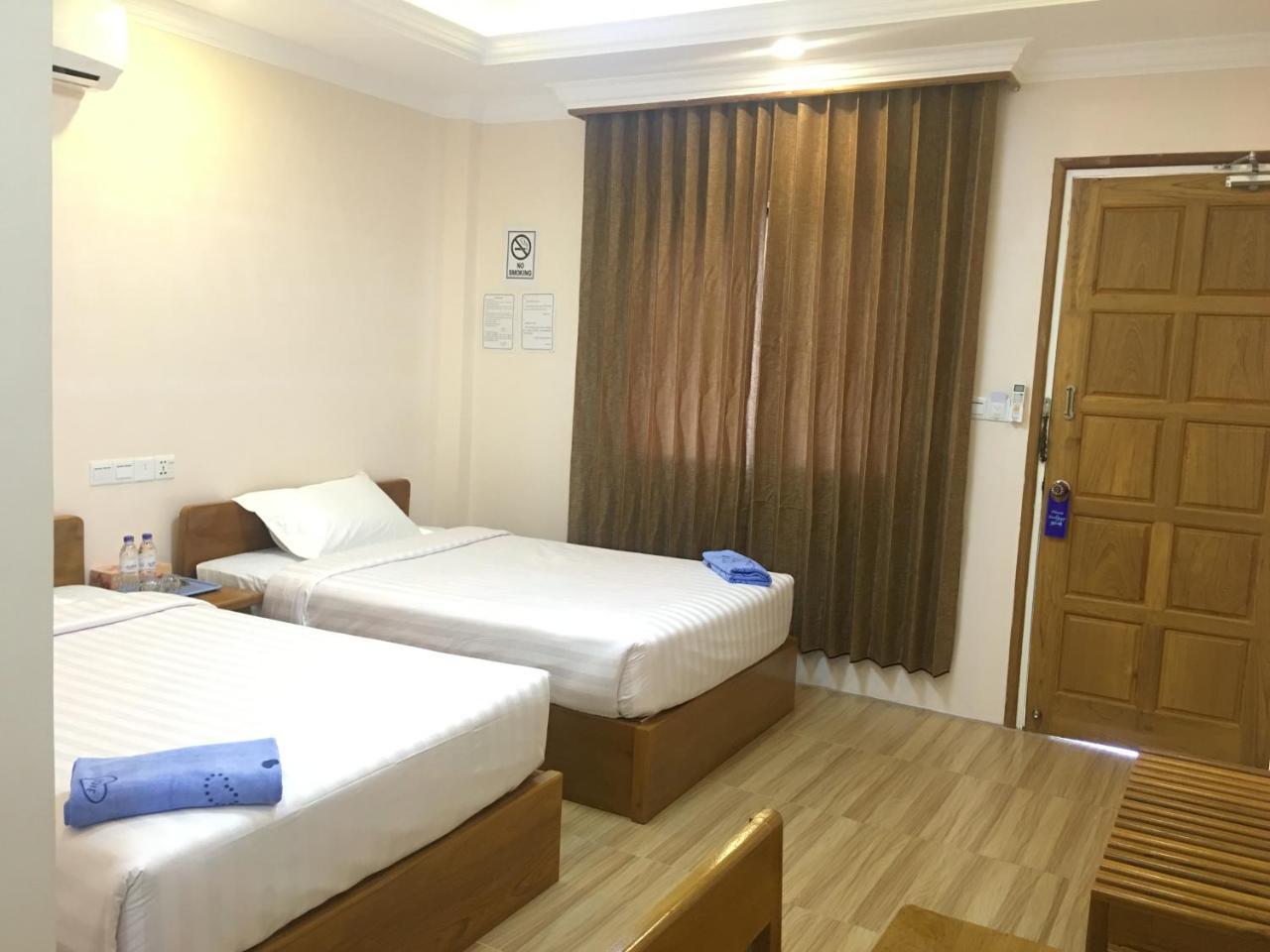 Five One Star Hotel Nyaung Shwe Kültér fotó