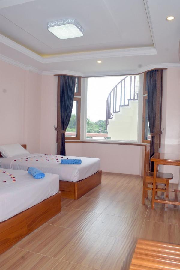 Five One Star Hotel Nyaung Shwe Kültér fotó
